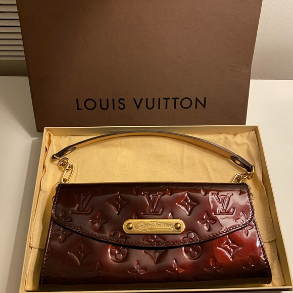 Louis Vuitton Handbags - Louis Vuitton Vernis Sunset Blvd Clutch Amaranth